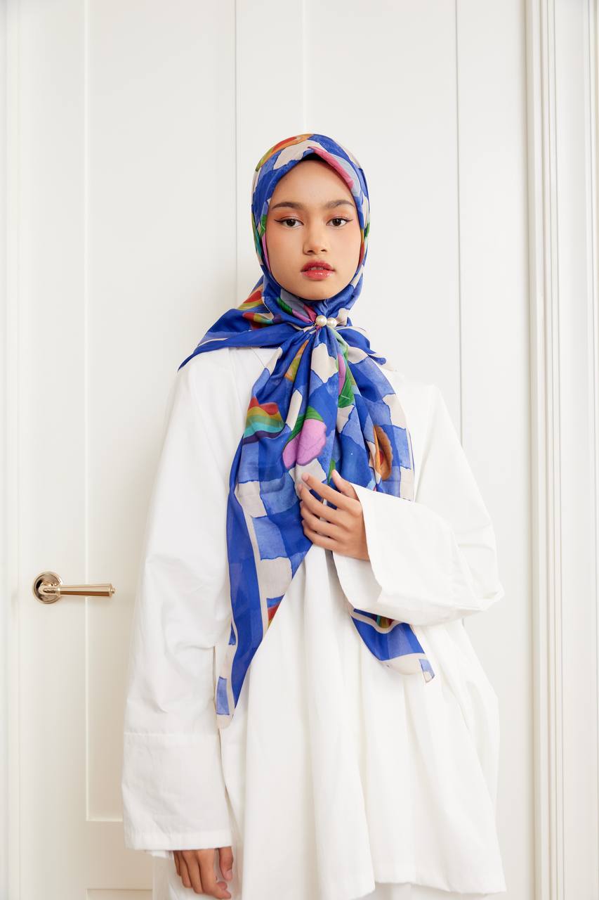 Scarf Printed 48" Laurel Kuih